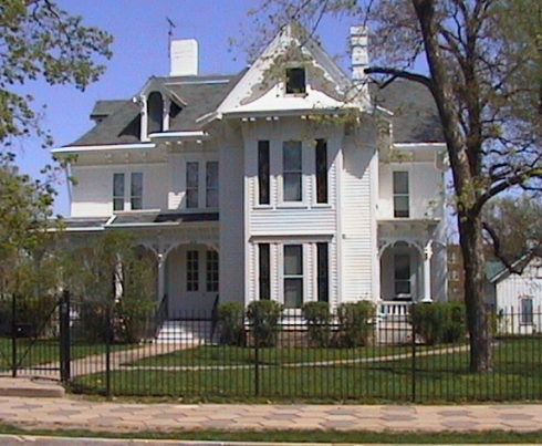 Truman-Wallace-Gates Home looking east.